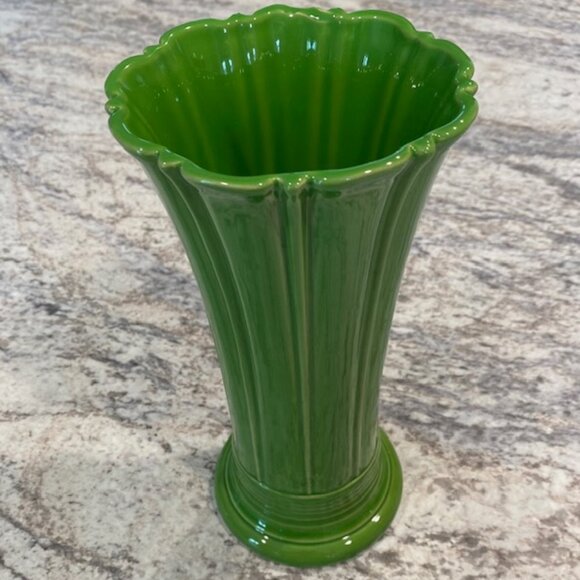Fiestaware 10" Vase in Shamrock - Picture 7 of 7